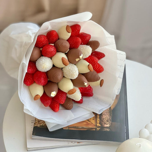 Classic Strawberry Bouquet